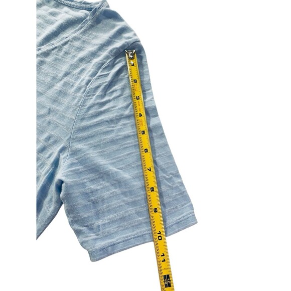 Chicos Shadow Striped Shirt Womens Size 2 Large V Neck Short Elbow Sleeve Blue - Picture 8 of 10